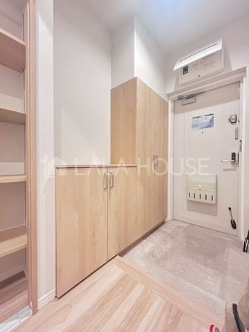 ���� -