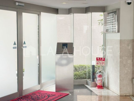 �G���g�����X �I�[�g���b�N�t�����L���ւŕs�R�҂��V���b�g�A�E�g�I���q���܂̂�����Ԃɂ����S�ł��ˁ�