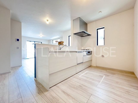 �L�b�`�� -